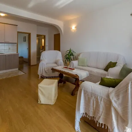 Apartment Jordanka *